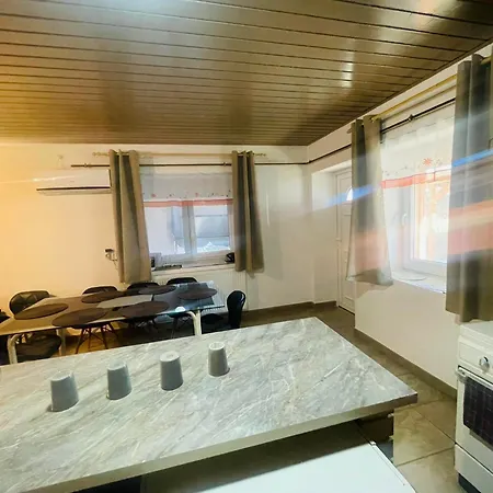 Buekk-voelgye Vendeghaz Guest house *